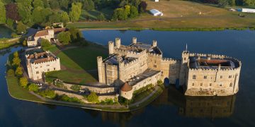 Experience: Leeds castle – The Loveliest castle in the world